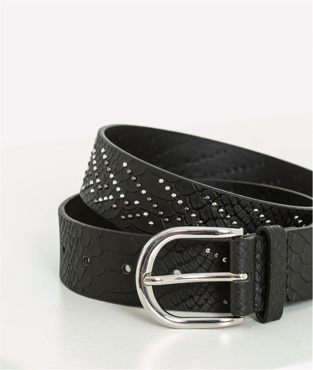 Ceinture femme avec studs argentés NOIR