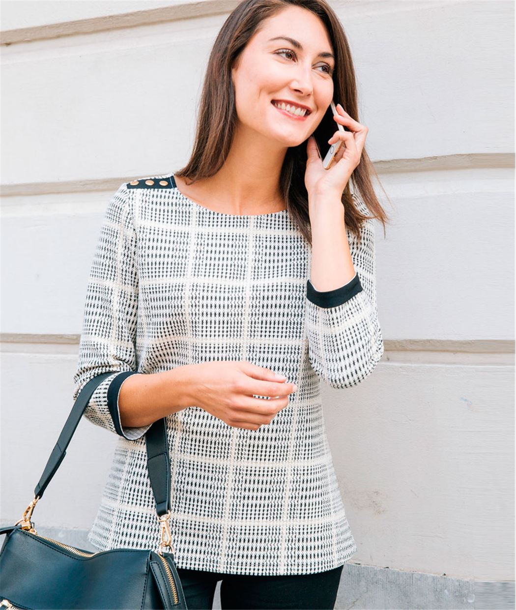 Sweat femme chic avec épaule boutonnée ECRU
