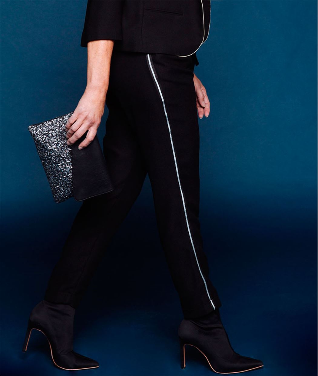 Pantalon femme fluide noir avec ceinture NOIR