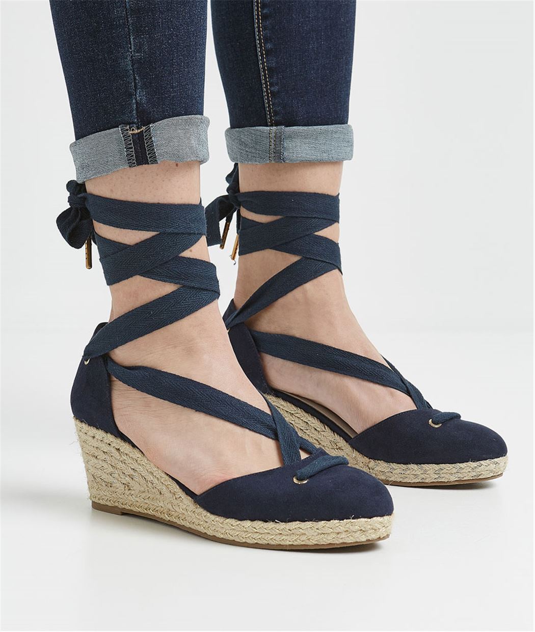 chaussure compensée lacet