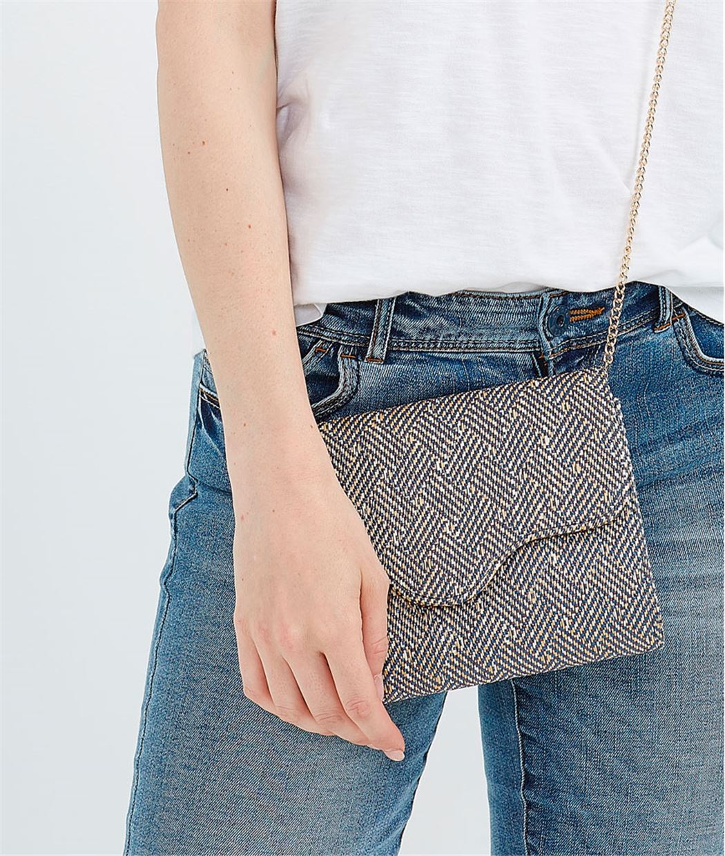 Pochette avec chaîne dorée BLEU