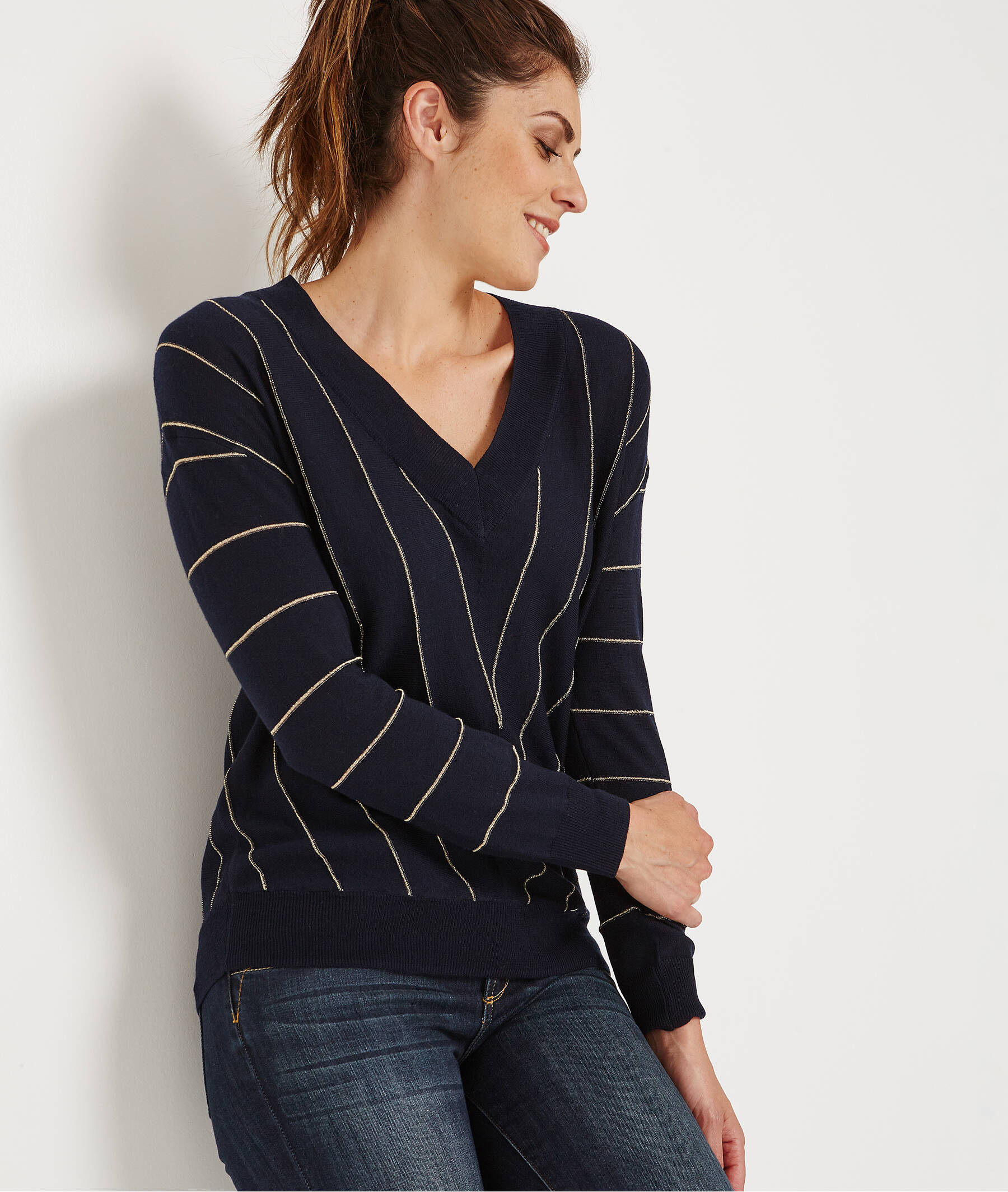 Pull léger avec chevrons brillants MARINE