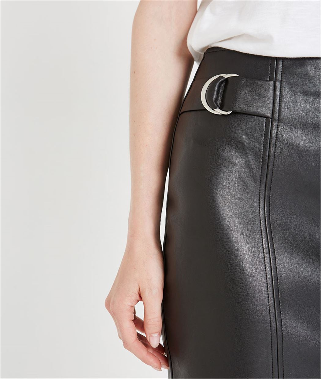 Jupe simili cuir NOIR - Grain de Malice