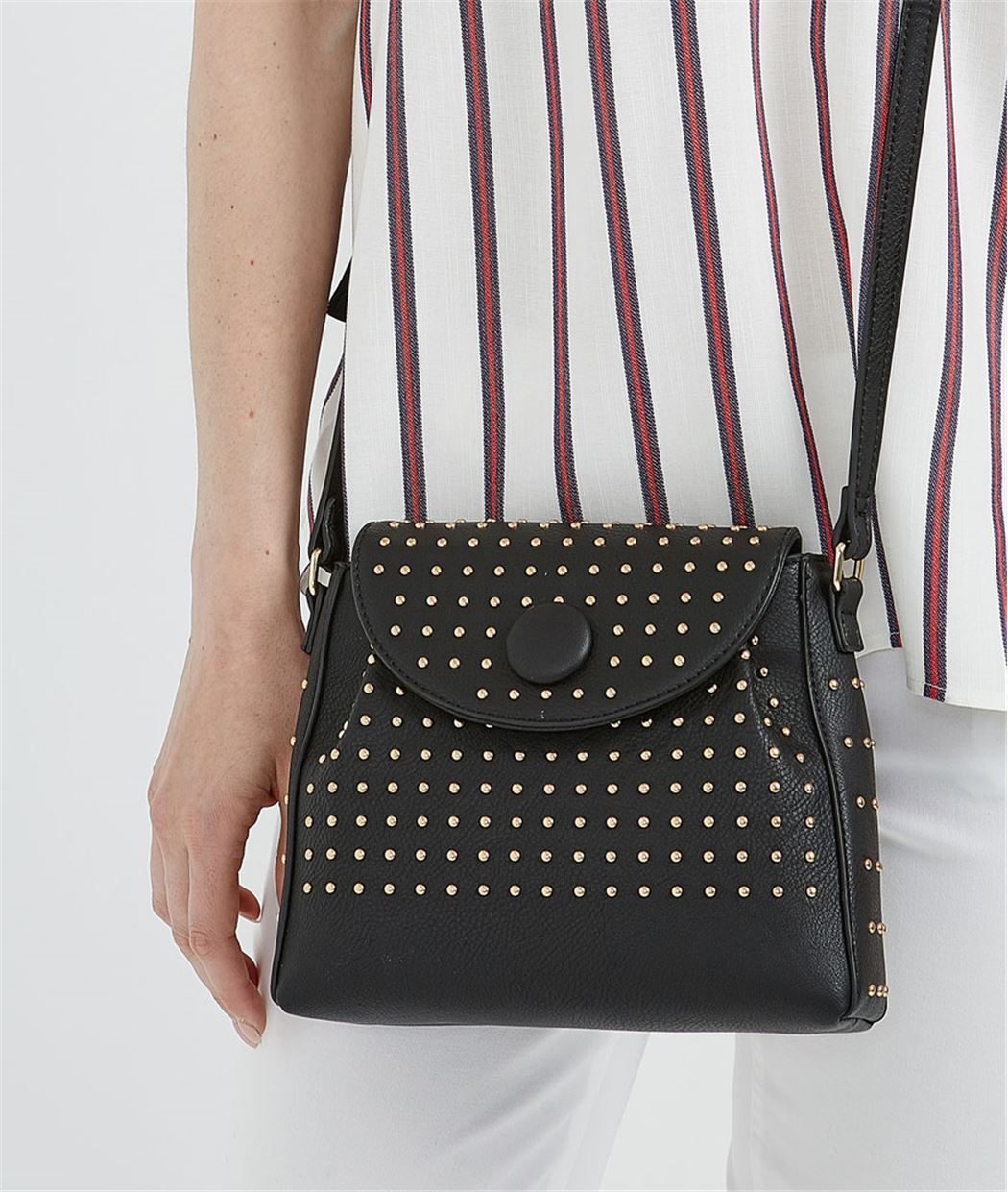 Petit sac noir avec clous NOIR