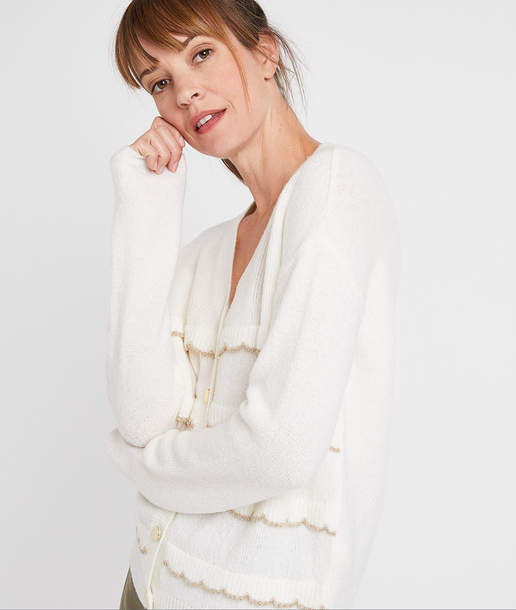 Pull doux en tricot fantaisie femme ECRU