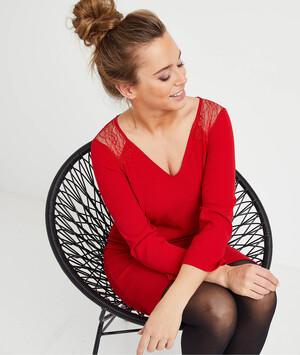 Robe unie détails dentelle femme ROUGE