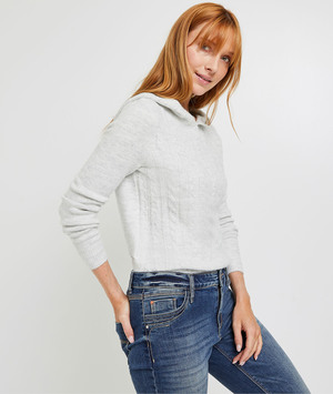 Pull à capuche torsadé femme GRIS