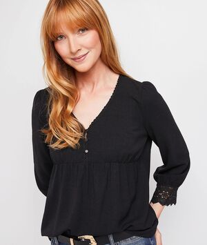Blouse fluide noire dentelle femme NOIR
