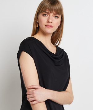 Tshirt col benitier femme NOIR