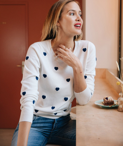 Pull motifs coeurs femme ECRU
